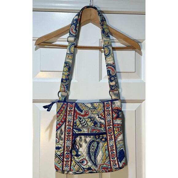 Vera Bradley Hipster Boho Crossbody Shoulder Messenger Bag Purse Quilted Paisley - Picture 1 of 7